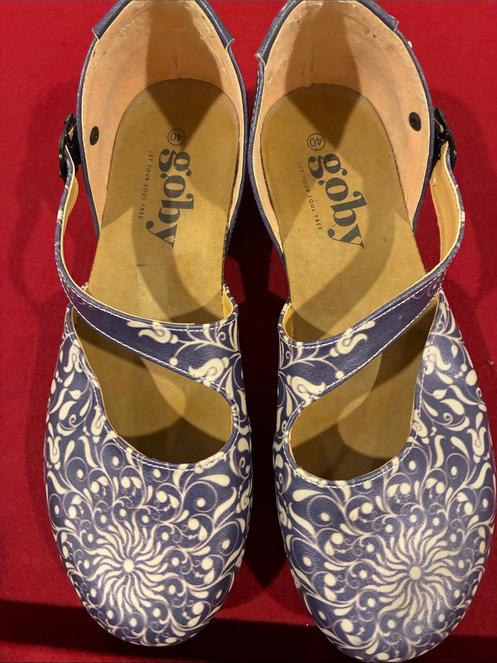 Goby Women's Navy Blue Printed Mary Jane Loafers